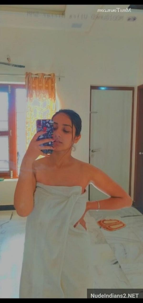 https://pub-5fcdf72a54cd4edbb03ec3edaa415a42.r2.dev/nakedleaks/palak_shah's_transformation_on_her_20th_birthday_celebration/2.jpg