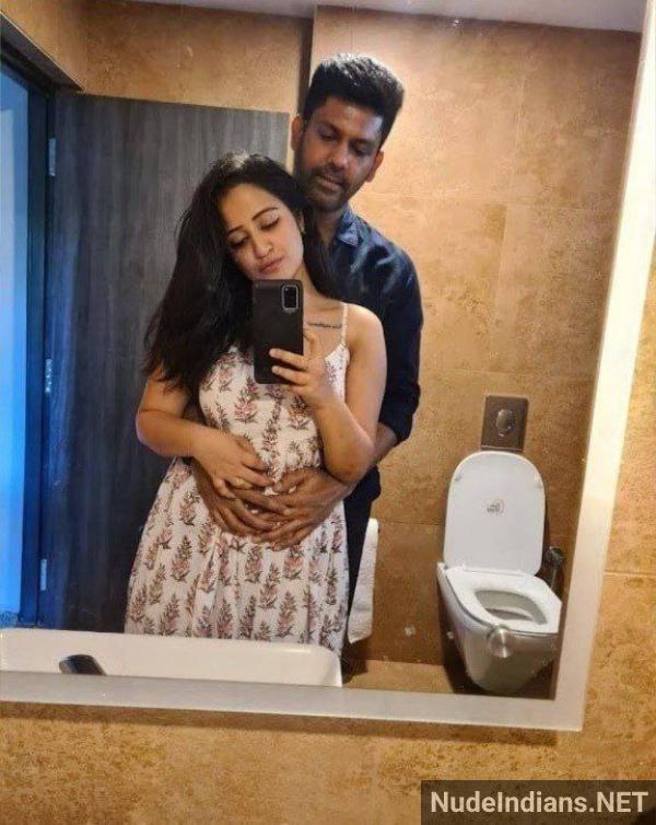 https://pub-5fcdf72a54cd4edbb03ec3edaa415a42.r2.dev/nakedleaks/partying_with_saumya_tandon,_my_girlfriend_from_south_delhi/14.jpg