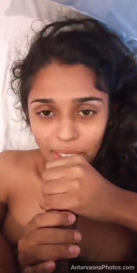 https://pub-5fcdf72a54cd4edbb03ec3edaa415a42.r2.dev/nakedleaks/passionate_act_of_a_south_indian_woman/1.jpg