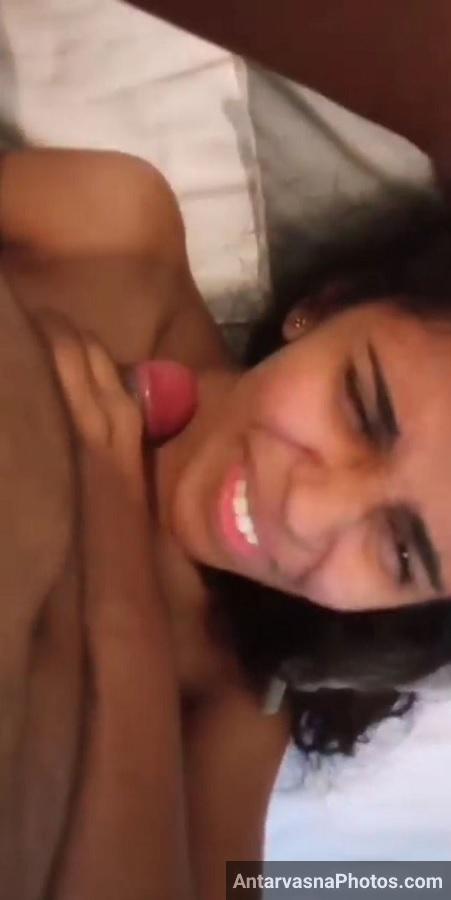 https://pub-5fcdf72a54cd4edbb03ec3edaa415a42.r2.dev/nakedleaks/passionate_act_of_a_south_indian_woman/6.jpg