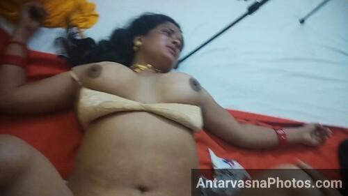 https://pub-5fcdf72a54cd4edbb03ec3edaa415a42.r2.dev/nakedleaks/passionate_bengali_bbw_in_erotic_images/0.jpg