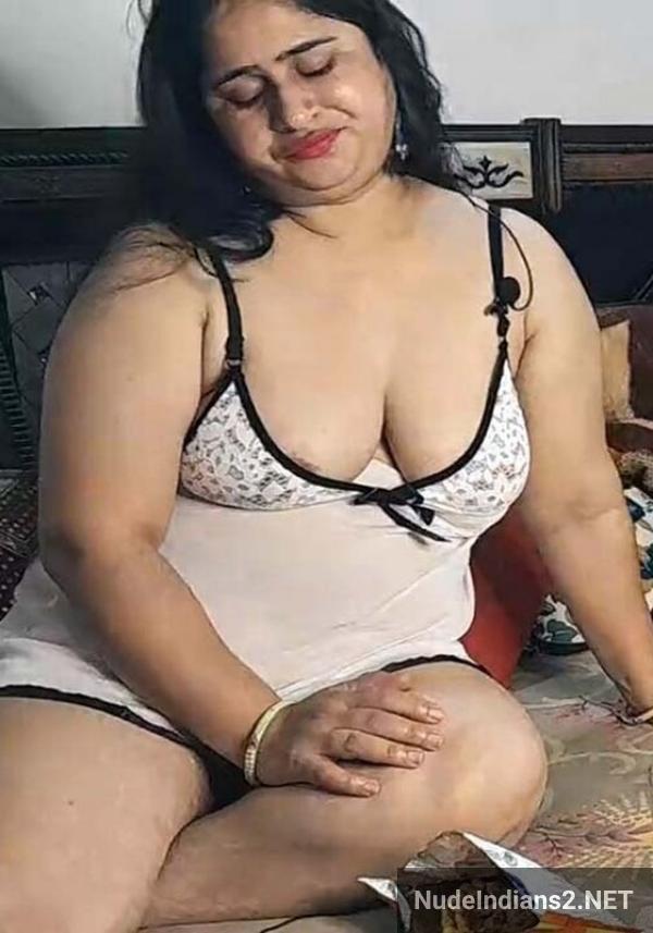 https://pub-5fcdf72a54cd4edbb03ec3edaa415a42.r2.dev/nakedleaks/passionate_encounter:_ludhiana_punjabi_aunty_enjoys_intimate_moments_with_young_tenant/16.jpg