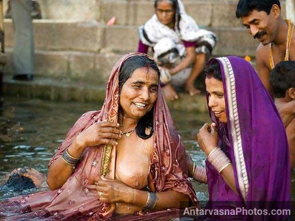 https://pub-5fcdf72a54cd4edbb03ec3edaa415a42.r2.dev/nakedleaks/passionate_encounter_of_indian_couple/10.jpg