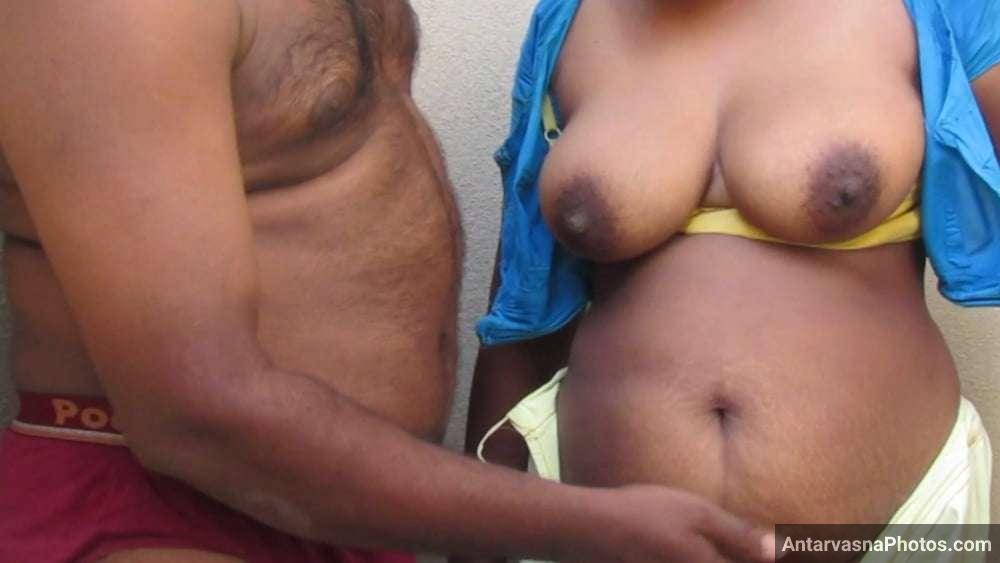 https://pub-5fcdf72a54cd4edbb03ec3edaa415a42.r2.dev/nakedleaks/passionate_encounter_of_south_indian_couple_captured_in_photos/12.jpg