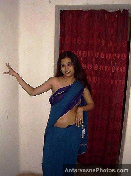 https://pub-5fcdf72a54cd4edbb03ec3edaa415a42.r2.dev/nakedleaks/passionate_indian_bhabhi_sucks_on_large_breasts/2.jpg