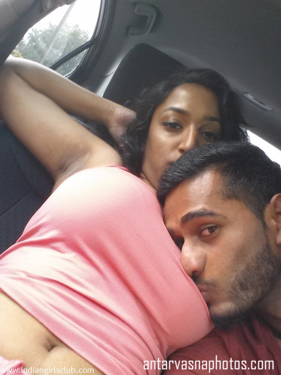 https://pub-5fcdf72a54cd4edbb03ec3edaa415a42.r2.dev/nakedleaks/passionate_photos_of_a_desi_couple/2.jpg