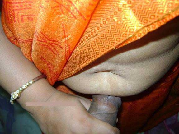 https://pub-5fcdf72a54cd4edbb03ec3edaa415a42.r2.dev/nakedleaks/payment_for_services:_seductive_maid_chudai/4.jpg
