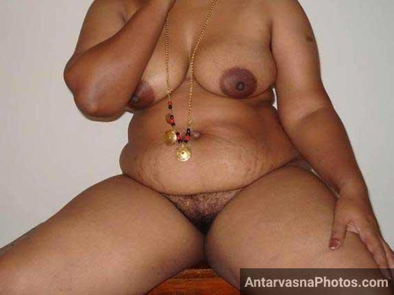 Photo of a Desi Aunt's Bushy Vagina
