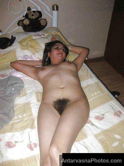 https://pub-5fcdf72a54cd4edbb03ec3edaa415a42.r2.dev/nakedleaks/photo_of_a_desi_beauty's_bushy_private_area/3.jpg