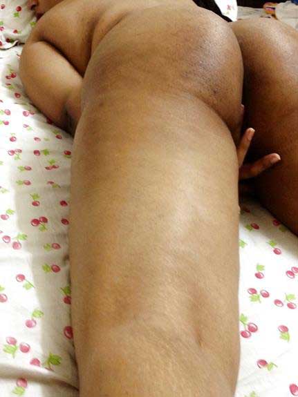 https://pub-5fcdf72a54cd4edbb03ec3edaa415a42.r2.dev/nakedleaks/photo_of_indian_wife's_naked_buttocks/1.jpg