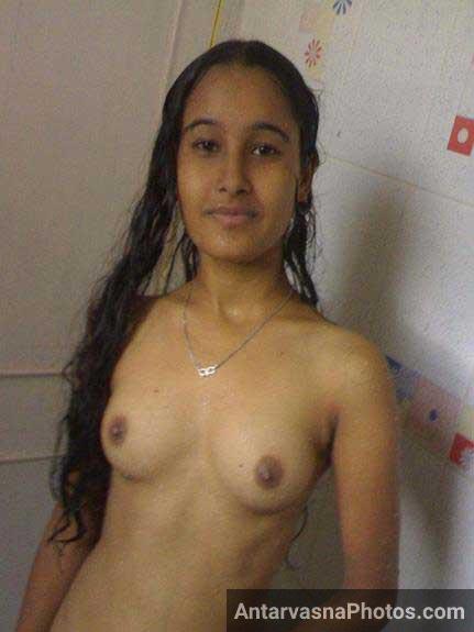 https://pub-5fcdf72a54cd4edbb03ec3edaa415a42.r2.dev/nakedleaks/photographs_of_an_indian_girl_in_the_bath_and_shower/3.jpg