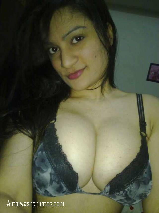 https://pub-5fcdf72a54cd4edbb03ec3edaa415a42.r2.dev/nakedleaks/photos_of_a_desi_girl_with_large_nipples/0.jpg