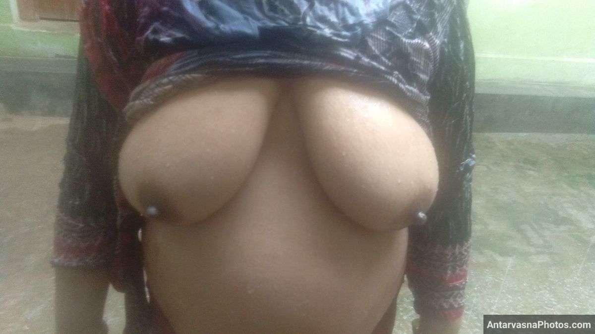 https://pub-5fcdf72a54cd4edbb03ec3edaa415a42.r2.dev/nakedleaks/photos_of_a_promiscuous_bhabhi_with_two_children/1.jpg