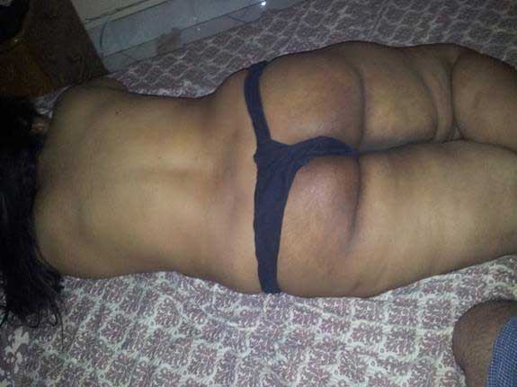 https://pub-5fcdf72a54cd4edbb03ec3edaa415a42.r2.dev/nakedleaks/photos_of_big_butt_south_indian_woman/3.jpg