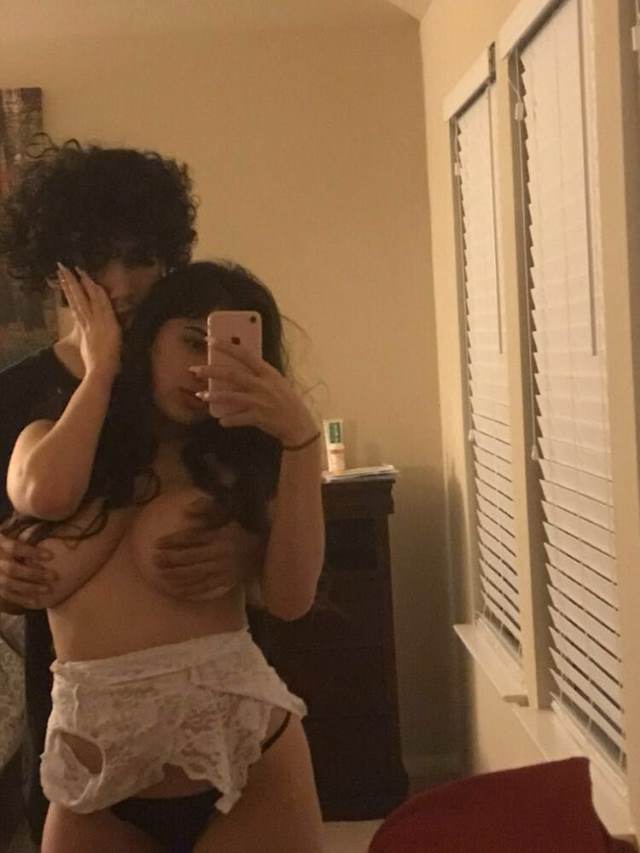Photos of Busty Sexy Girls