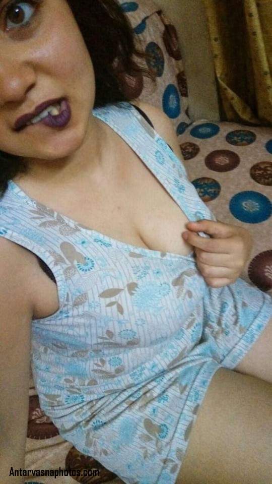 https://pub-5fcdf72a54cd4edbb03ec3edaa415a42.r2.dev/nakedleaks/photos_of_curvy_girl_with_pink_nipples_and_pink_choot/3.jpg