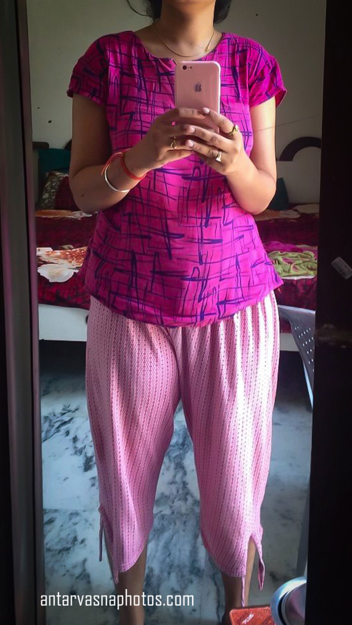 https://pub-5fcdf72a54cd4edbb03ec3edaa415a42.r2.dev/nakedleaks/photos_of_hairy_pussy_belonging_to_indian_teen_subhi/0.jpg