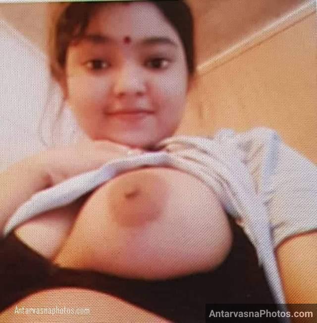 https://pub-5fcdf72a54cd4edbb03ec3edaa415a42.r2.dev/nakedleaks/plump_gal's_thirsty_figure,_sensual_photos_of_chest/2.jpg
