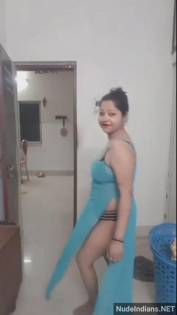 https://pub-5fcdf72a54cd4edbb03ec3edaa415a42.r2.dev/nakedleaks/poonam_aunty_entices_husband_with_lingerie_for_intimate_moments/1.jpg