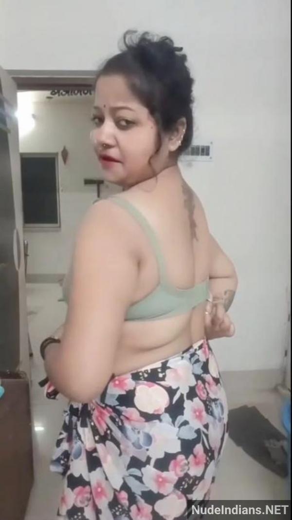 https://pub-5fcdf72a54cd4edbb03ec3edaa415a42.r2.dev/nakedleaks/poonam_aunty_entices_husband_with_lingerie_for_intimate_moments/18.jpg