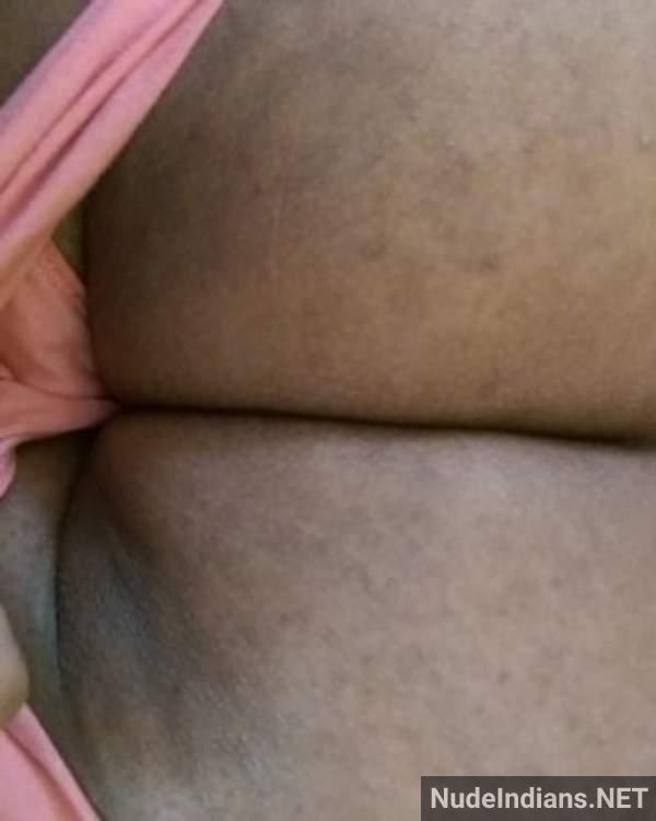 https://pub-5fcdf72a54cd4edbb03ec3edaa415a42.r2.dev/nakedleaks/popular_marathi_educator's_unshaven_images/10.jpg