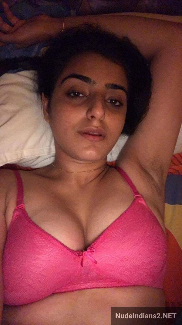 https://pub-5fcdf72a54cd4edbb03ec3edaa415a42.r2.dev/nakedleaks/popular_simran_from_punjab_flaunts_her_naked_selfies/53.jpg