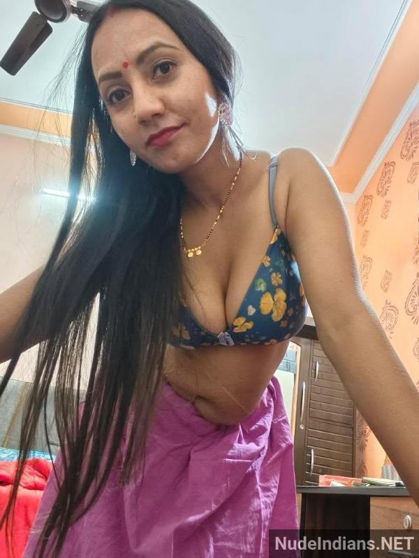 https://pub-5fcdf72a54cd4edbb03ec3edaa415a42.r2.dev/nakedleaks/provocative_images_of_gujarati_woman_in_lingerie_and_nude/36.jpg