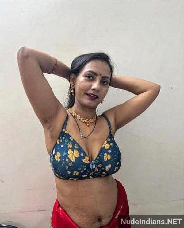 https://pub-5fcdf72a54cd4edbb03ec3edaa415a42.r2.dev/nakedleaks/provocative_images_of_gujarati_woman_in_lingerie_and_nude/5.jpg
