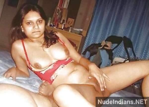 https://pub-5fcdf72a54cd4edbb03ec3edaa415a42.r2.dev/nakedleaks/provocative_images_of_kerala_bhabhi_and_wives_in_mallu/85.jpg