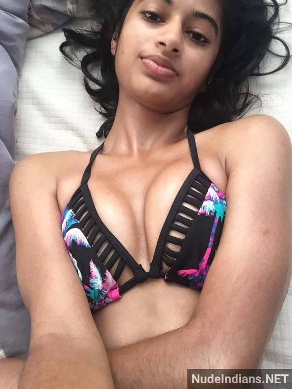 https://pub-5fcdf72a54cd4edbb03ec3edaa415a42.r2.dev/nakedleaks/provocative_nri_priya's_sensational_nude_photos_and_intimate_selfies/124.jpg