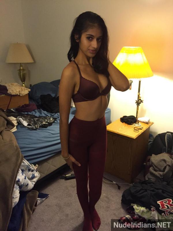 https://pub-5fcdf72a54cd4edbb03ec3edaa415a42.r2.dev/nakedleaks/provocative_nri_priya's_sensational_nude_photos_and_intimate_selfies/98.jpg