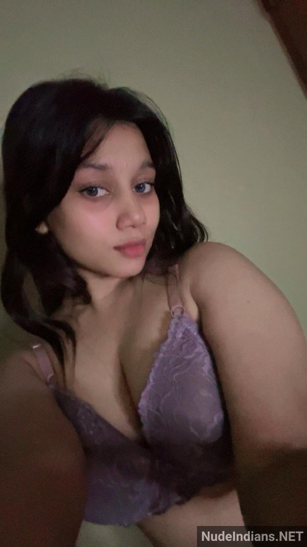 https://pub-5fcdf72a54cd4edbb03ec3edaa415a42.r2.dev/nakedleaks/provocative_photos_of_indian_girl_–_revealing_well-endowed_features/12.jpg