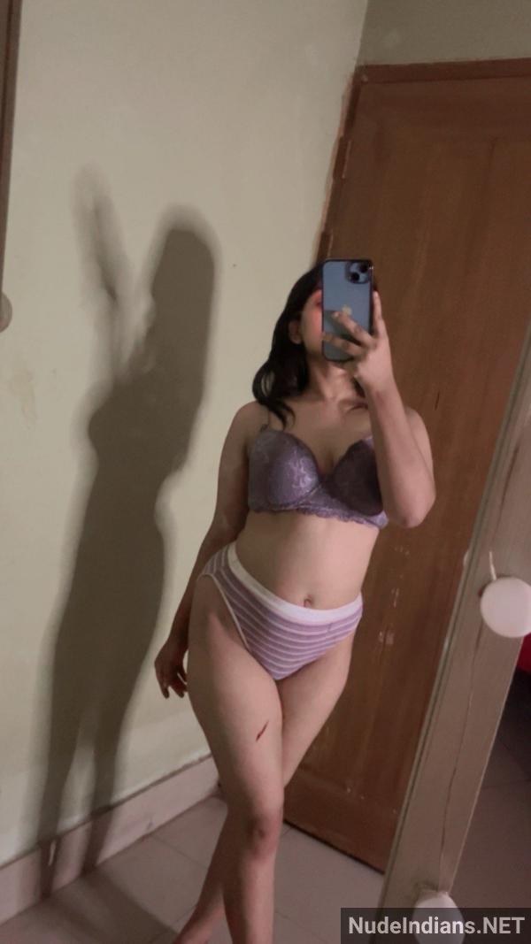 https://pub-5fcdf72a54cd4edbb03ec3edaa415a42.r2.dev/nakedleaks/provocative_photos_of_indian_girl_–_revealing_well-endowed_features/8.jpg