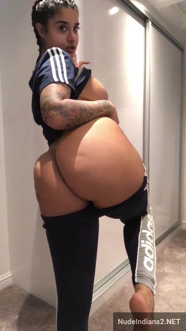 https://pub-5fcdf72a54cd4edbb03ec3edaa415a42.r2.dev/nakedleaks/punjabi_nri_girl_exposing_her_curvy_body/18.jpg