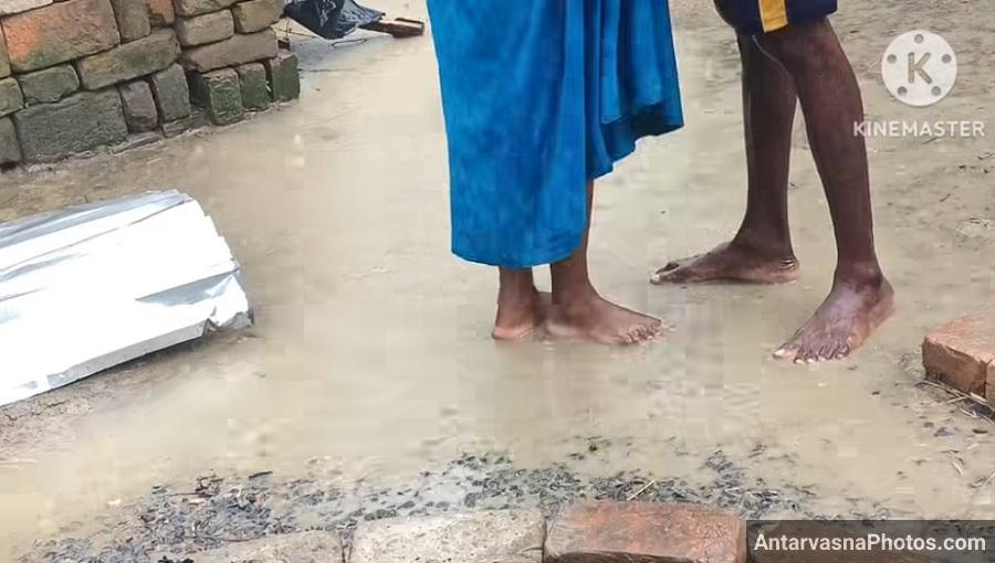 https://pub-5fcdf72a54cd4edbb03ec3edaa415a42.r2.dev/nakedleaks/rainy_day_encounter_with_rural_aunt_in_photos/1.jpg
