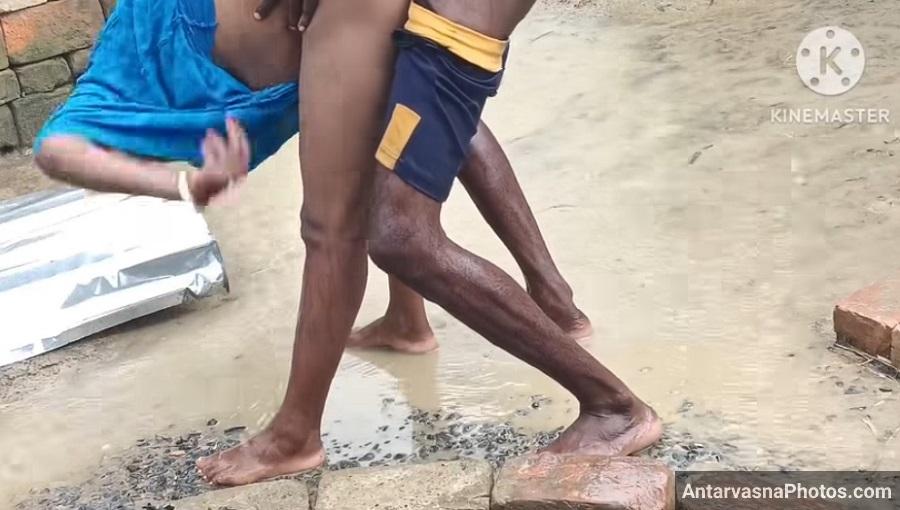 https://pub-5fcdf72a54cd4edbb03ec3edaa415a42.r2.dev/nakedleaks/rainy_day_encounter_with_rural_aunt_in_photos/4.jpg
