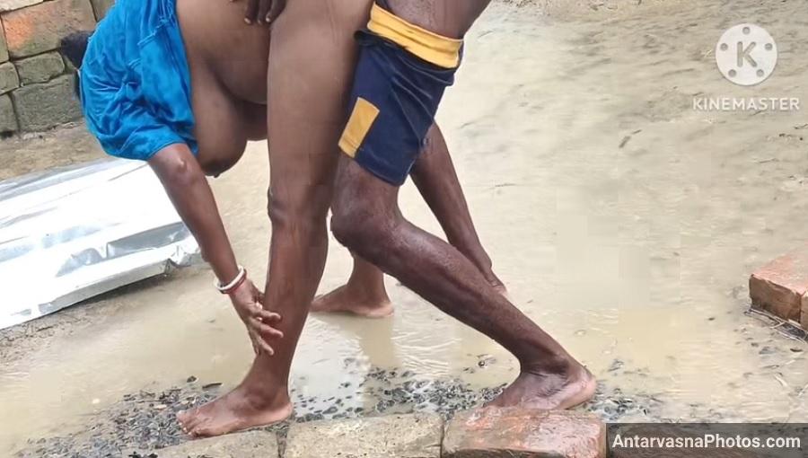 https://pub-5fcdf72a54cd4edbb03ec3edaa415a42.r2.dev/nakedleaks/rainy_day_encounter_with_rural_aunt_in_photos/5.jpg