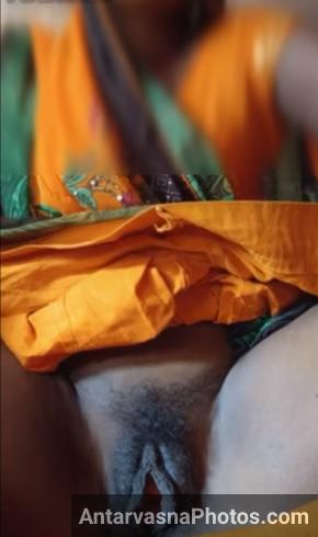 https://pub-5fcdf72a54cd4edbb03ec3edaa415a42.r2.dev/nakedleaks/rajasthani_woman_reveals_private_part_on_live_call/6.jpg