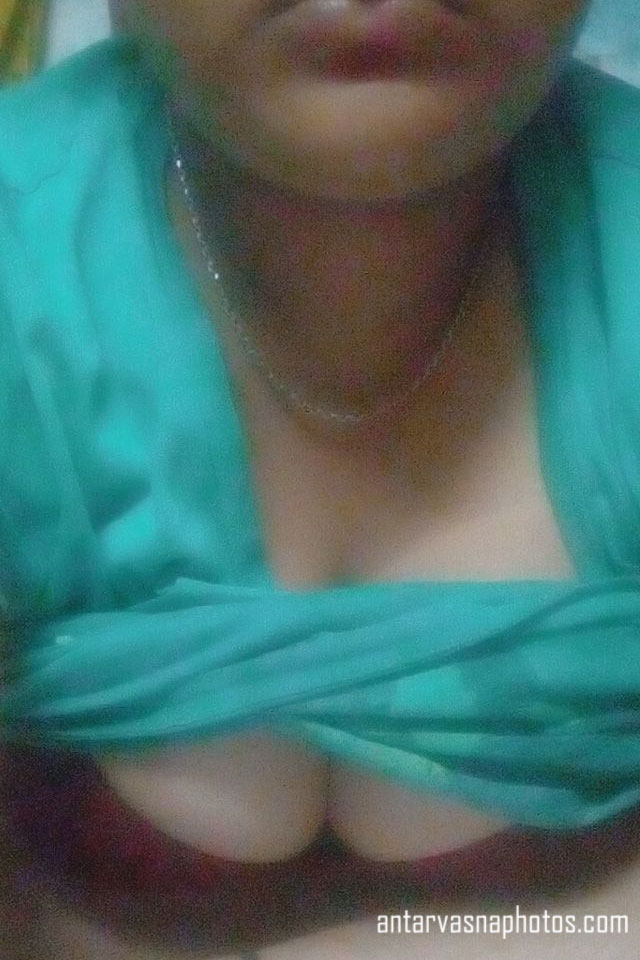 https://pub-5fcdf72a54cd4edbb03ec3edaa415a42.r2.dev/nakedleaks/razi's_revealing_photos/0.jpg