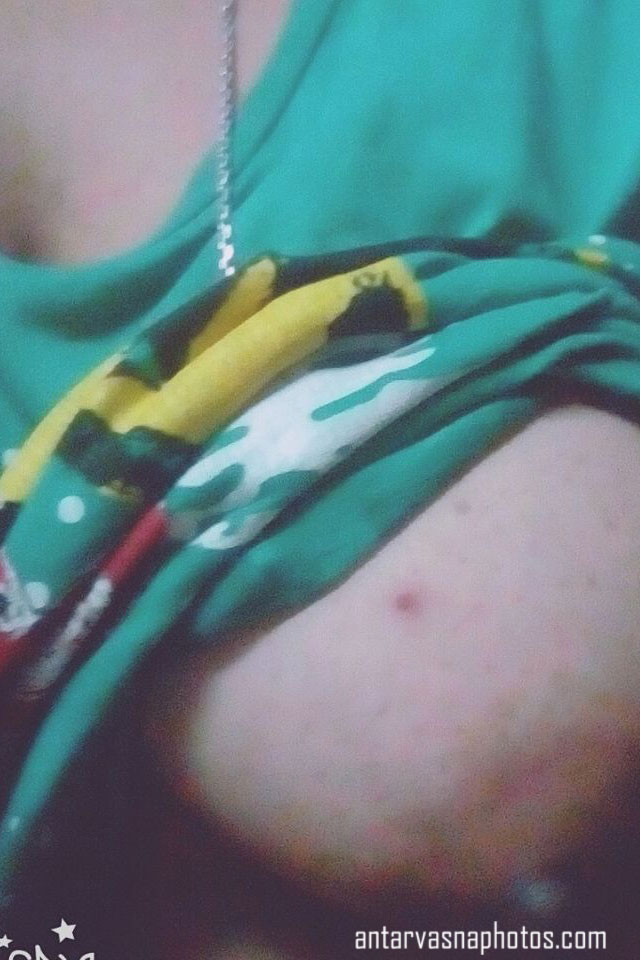 https://pub-5fcdf72a54cd4edbb03ec3edaa415a42.r2.dev/nakedleaks/razi's_revealing_photos/4.jpg