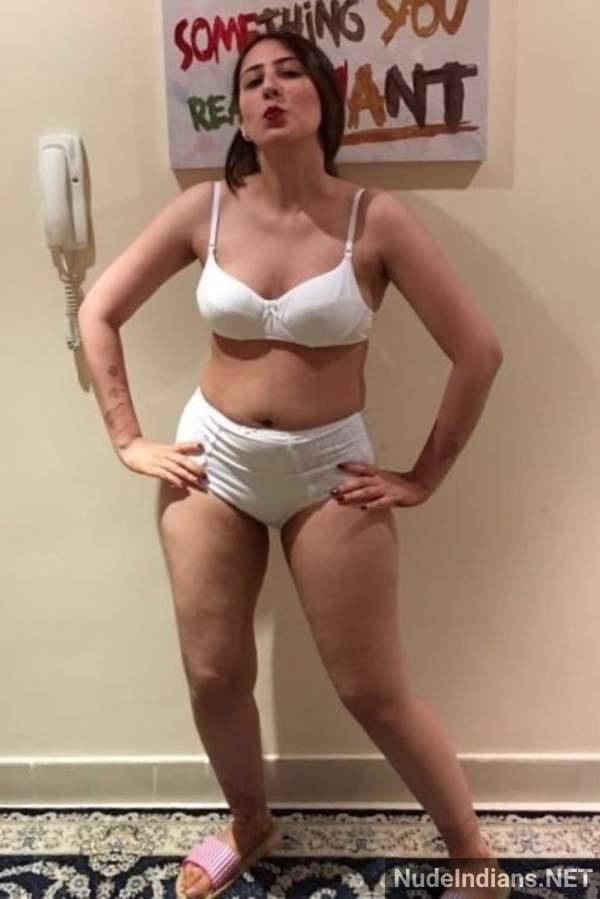 https://pub-5fcdf72a54cd4edbb03ec3edaa415a42.r2.dev/nakedleaks/recently_married_naked_wives_intimate_photos_exposed/50.jpg