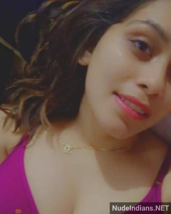 https://pub-5fcdf72a54cd4edbb03ec3edaa415a42.r2.dev/nakedleaks/renowned_desi_webcam_performers_lingerie_self-portrait_explicit_collection/0.jpg