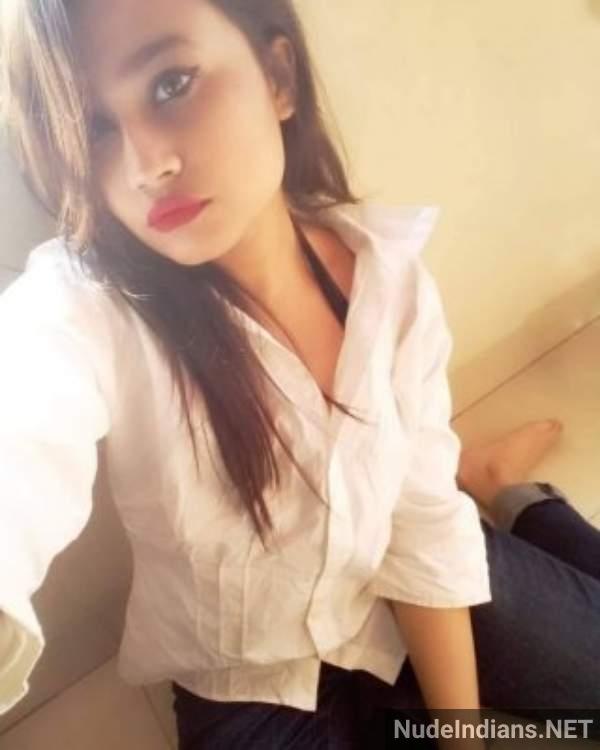 https://pub-5fcdf72a54cd4edbb03ec3edaa415a42.r2.dev/nakedleaks/renowned_desi_webcam_performers_lingerie_self-portrait_explicit_collection/17.jpg