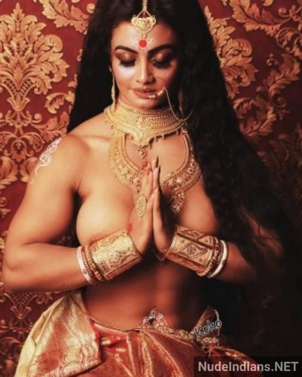 https://pub-5fcdf72a54cd4edbb03ec3edaa415a42.r2.dev/nakedleaks/renowned_desi_webcam_performers_lingerie_self-portrait_explicit_collection/59.jpg