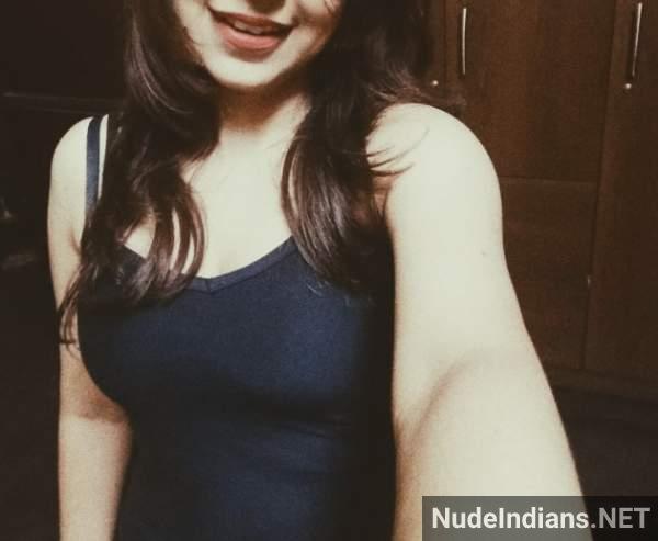 https://pub-5fcdf72a54cd4edbb03ec3edaa415a42.r2.dev/nakedleaks/reserved_indian_girls'_private_naked_photos_exposed_on_the_web/0.jpg