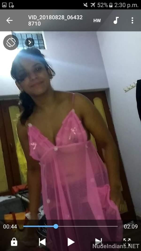 https://pub-5fcdf72a54cd4edbb03ec3edaa415a42.r2.dev/nakedleaks/revealed:_intimate_photos_of_indore_muslim_wife_surface_online/32.jpg