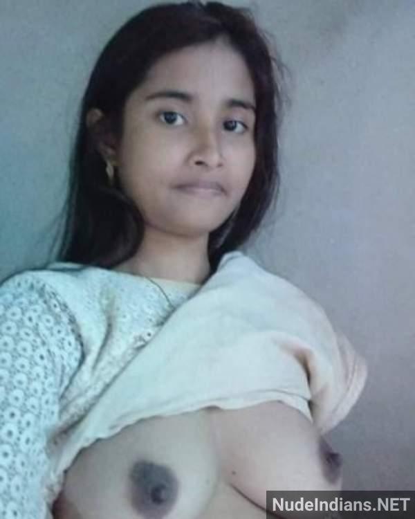 https://pub-5fcdf72a54cd4edbb03ec3edaa415a42.r2.dev/nakedleaks/revealed:_kanpur_girls'_sensational_nudes_on_the_internet/38.jpg