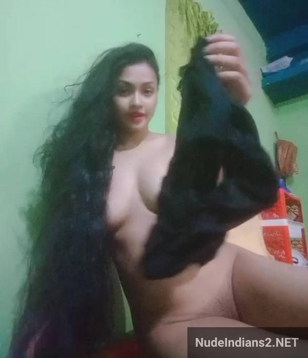 https://pub-5fcdf72a54cd4edbb03ec3edaa415a42.r2.dev/nakedleaks/revealing_aparna_sengupta's_sensual_display_on_snapchat/6.jpg