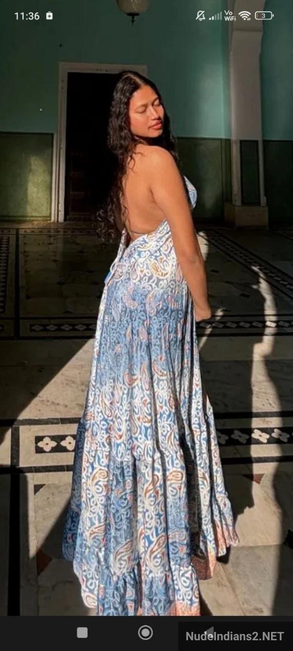 https://pub-5fcdf72a54cd4edbb03ec3edaa415a42.r2.dev/nakedleaks/revealing_images_of_my_bengali_cousin_brishti_das_modeling/0.jpg