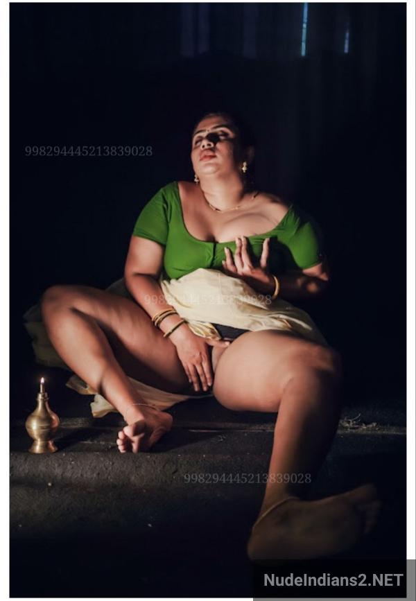 https://pub-5fcdf72a54cd4edbb03ec3edaa415a42.r2.dev/nakedleaks/revealing_malappuram_malayali_lady_shows_it_all/10.jpg